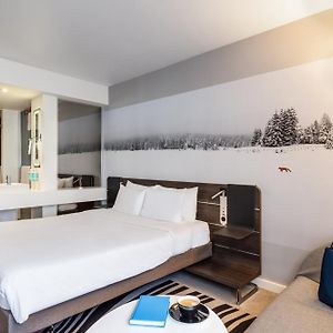 Executive Room Queen Bed